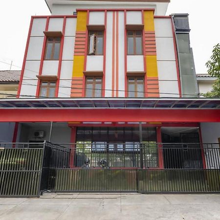 Reddoorz @ Jemursari Surabaya 2 Eksteriør bilde